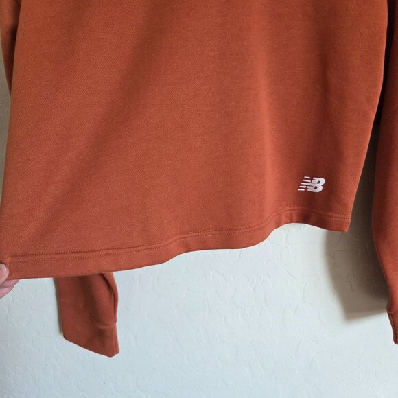 New Balance Cropped Turtleneck Sweater Long Sleeve Brown Size Women's Small Fall - Picture 4 of 9